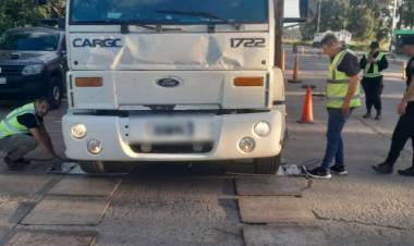 Santa Fe Pesa: con más de 10.000 camiones fiscalizados, la Provincia detectó más de 1.600 toneladas de exceso en rutas santafesinas