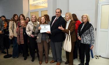 Poletti participó de la inauguración del nuevo Servicio de Neurología del Hospital Cullen