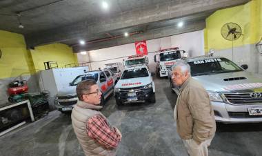 Borla entregó aportes del Fondo de Seguridad a Bomberos de San Justo