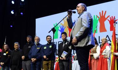 Poletti acompañó la Fiesta de las Colectividades y destacó el valor de preservar las tradiciones
