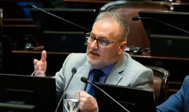 Lewandowski: "El Gobierno ve la economía con los visores de realidad virtual puestos"