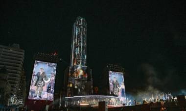 Rosario abre los Juegos Suramericanos con una gran fiesta en el Monumento