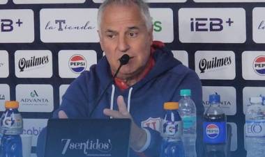 Madelón fue autocrítico tras la caída de Unión ante Talleres y pidió dar vuelta la página rápido