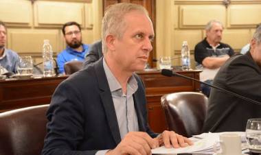 Exigen explicaciones al gobierno de Pullaro por el desvío de $57.000 millones del IAPOS
