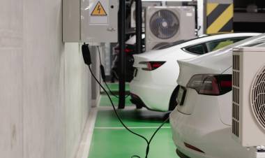 Aprobaron un proyecto para que Santa Fe tenga cargadores de autos eléctricos