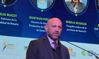 Santa Fe lidera el debate sobre el futuro del suelo con el foro “Agricultura Regenerativa en Acción” en Rosario