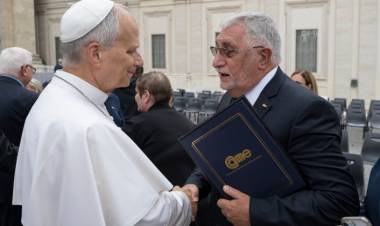 El presidente de CAME llevó al papa León XIV la voz federal de las pymes argentinas