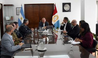 Poletti recibió al contraalmirante de la Armada para coordinar acciones ante el Fenómeno El Niño