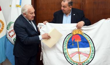 Poletti recibió a Manuel Belgrano, el chozno nieto del creador de la Bandera Argentina