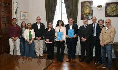 La Municipalidad firmó un convenio con la UNL para la preparación de Santa Fe ante El Niño