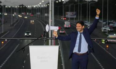 Pullaro pone en marcha la segunda etapa del tercer carril de la autopista Rosario-Santa Fe