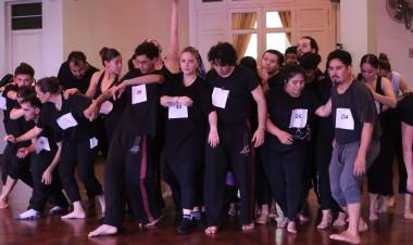 Santa Fe: realizan la última audición para conformar el cuerpo de baile de la Delegación Santafesina en el Festival de Cosquín 2027