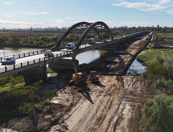 Cómo será el proceso de colocación de los pilotes que sostendrán la estructura del Puente Carretero