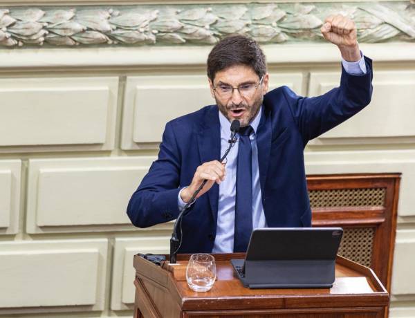 Pullaro: “Desde el orden recuperado, la autoridad democrática sin titubeos y el método de gestión, Santa Fe hoy construye su destino y envía un mensaje a la Argentina”