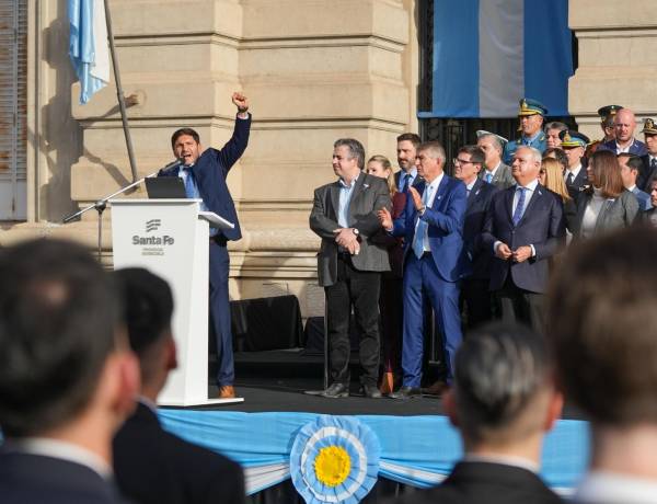 Pullaro: “La Revolución de Mayo nos enseñó que las transformaciones verdaderas requieren valentía, diálogo y sentimiento colectivo”
