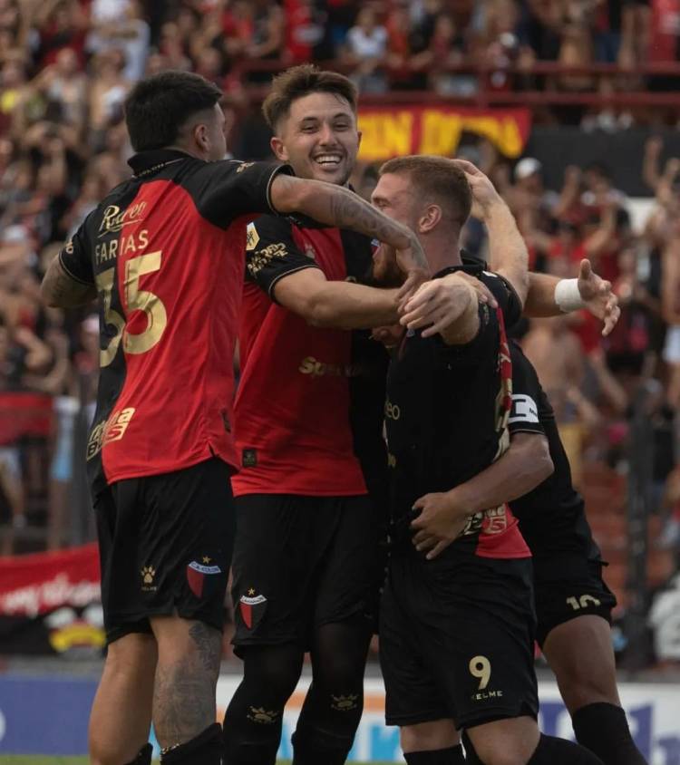 Beltrán, el goleador de Colón, dejó su sello en el Grella