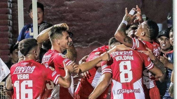 Unión visita a Sarmiento con el objetivo de ser único líder