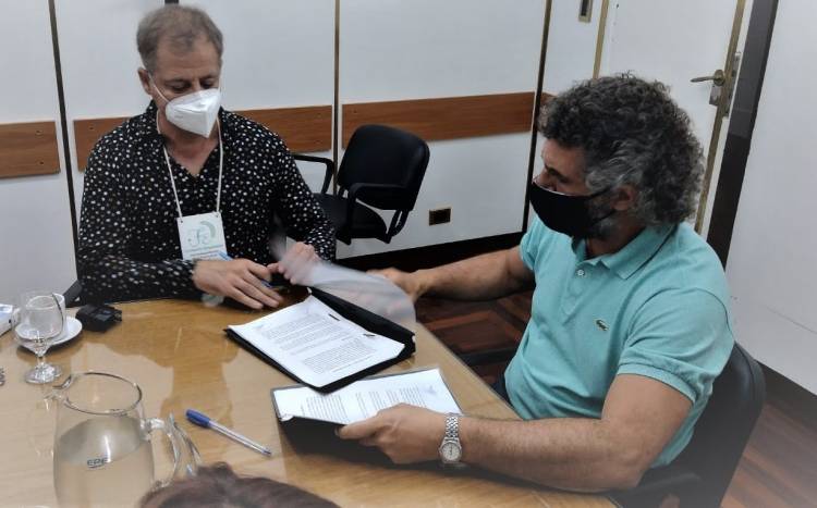 La EPE suscribió un convenio con la Fundación Emperador