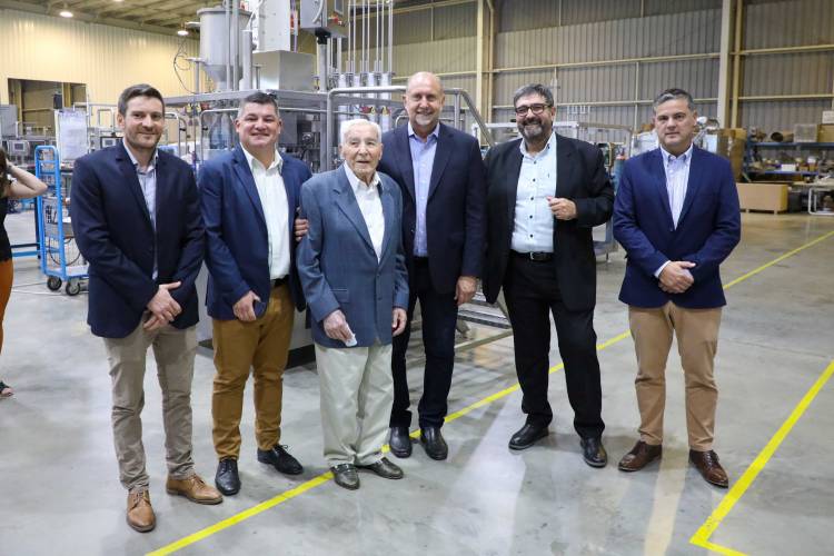 Perotti participó del 70° aniversario de la empresa sancarlina Bisignano SA