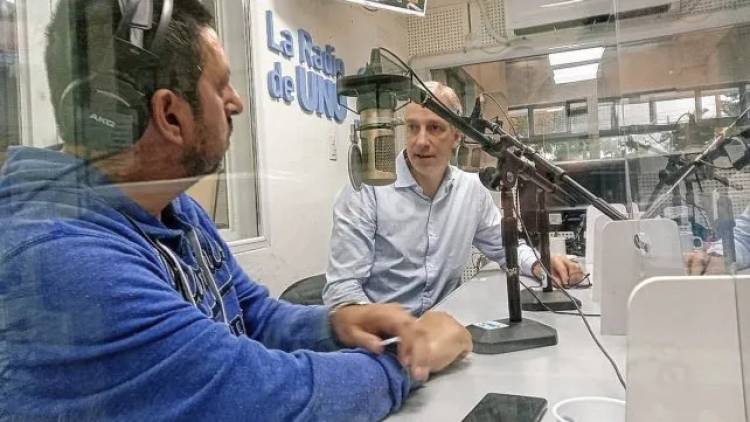 Dionisio Scarpin afirmó que las diferencias en el Frente de Todos "paralizan" el gobierno