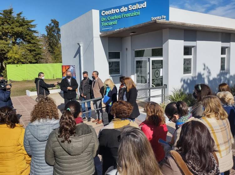 Entrega de equipamiento al Samco "Dr. Carlos Franzini" de Tacural