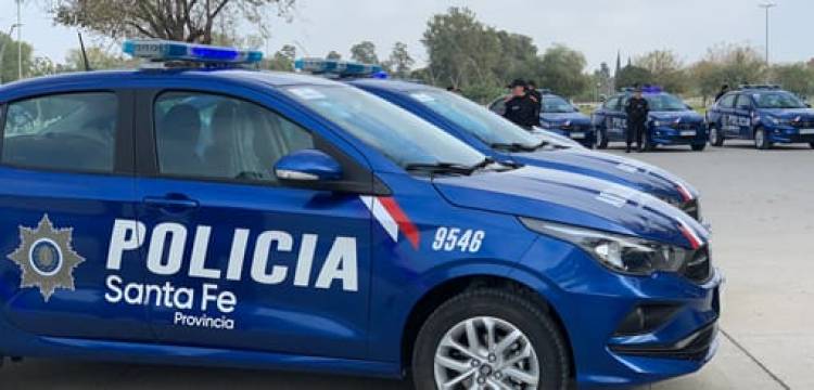 Entrega de móviles policiales en el marco de la celebración del 9 de Julio en Rafaela