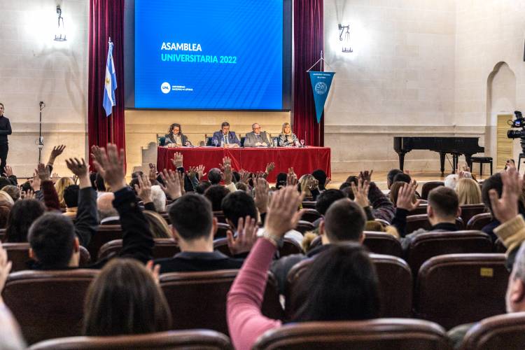 La Asamblea Universitaria de la UNL aprobó la Memoria y el Informe 2021