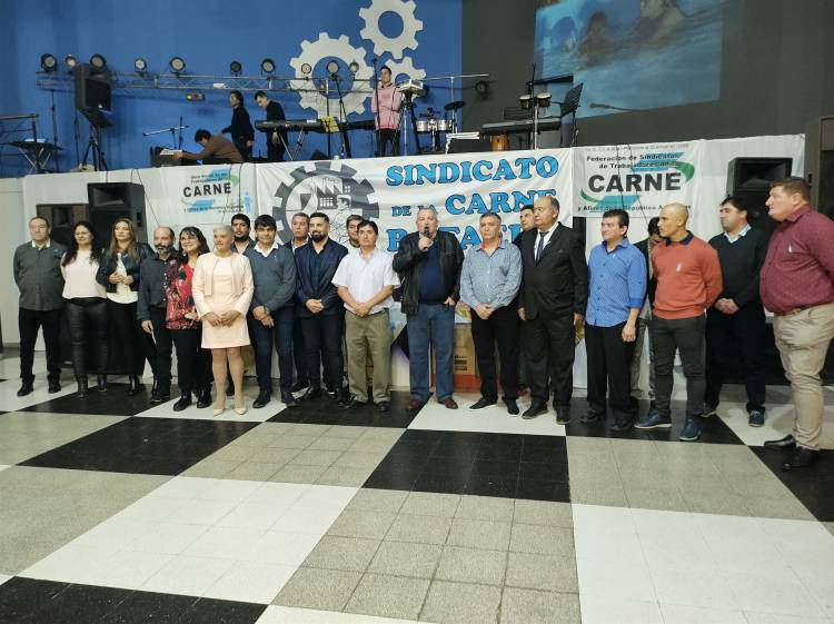 Calvo paricipó de la celebración del festejo por el Dia del Trabajador de la Carne