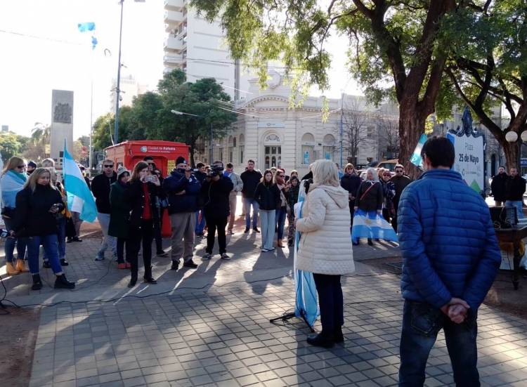 “Necesitamos previsibilidad y recuperar la tan ansiada certidumbre en un país que hoy nos duele muy profundo”