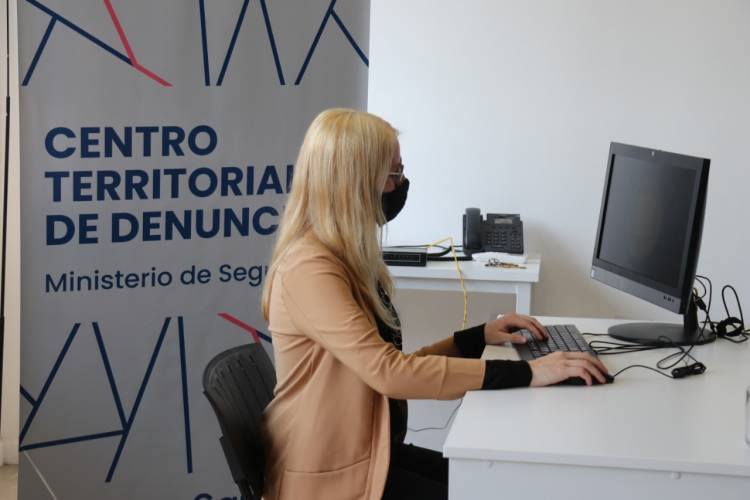 La provincia capacitó al personal de los Centros Territoriales de Denuncia sobre Trata de Personas y Asistencia a las Victimas