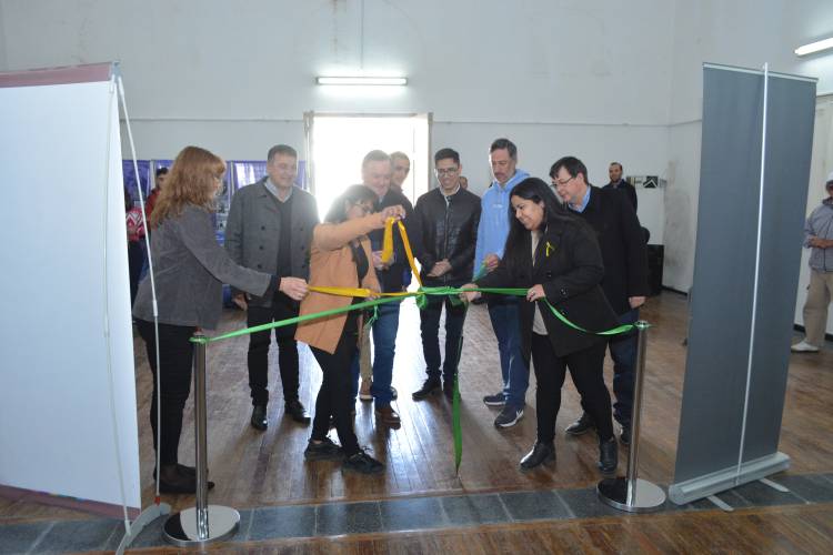 Se inauguró muestra de Ana Frank en la localidad de Ceres