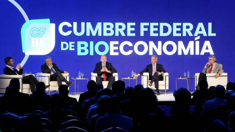 Perotti en la cumbre de Bioeconomía: “El sector científico - tecnológico es estratégico para la Argentina”