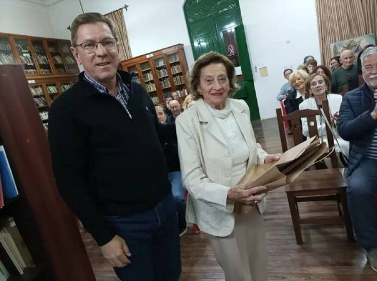 Rodrigo Borla reconoció a comercios históricos de la ciudad de San Justo