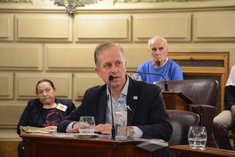 Rabbia solicitó el fortalecimiento de la atención integral de consumos problemáticos