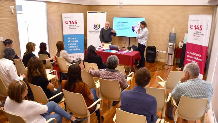 La Defensoría capacitó a su personal en detección temprana de casos de trata de personas