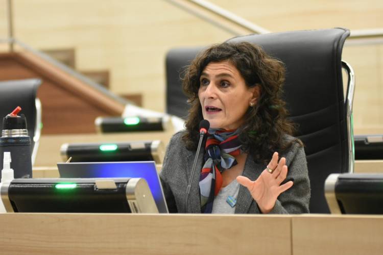 Norma López: "Siempre es importante trabajar políticamente en conjunto entre hombres y mujeres"