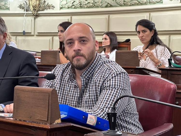 Proponen crear un registro de espera para instituciones que quieran acceder a beneficios estatales