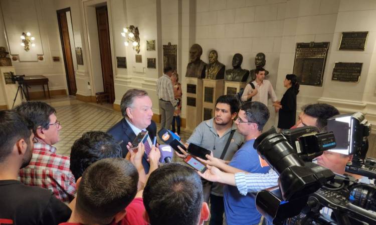 Senadores de la UCR insisten con la adhesión de la Provincia a la Ley Nacional de Narcomenudeo