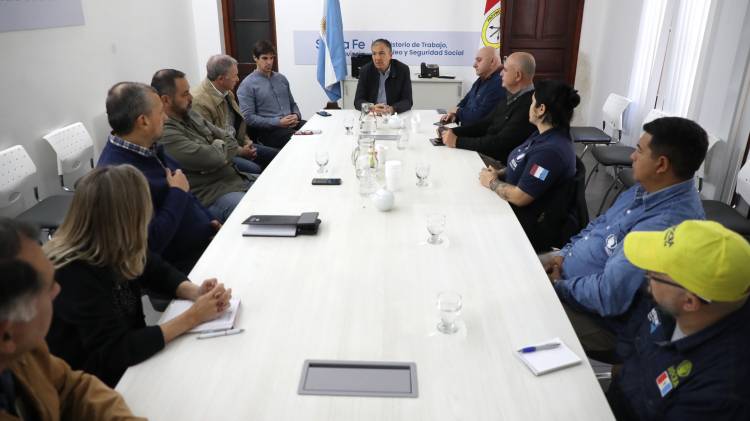 La provincia concretó la reunión tripartita con representantes sindicales y empresas de la construcción