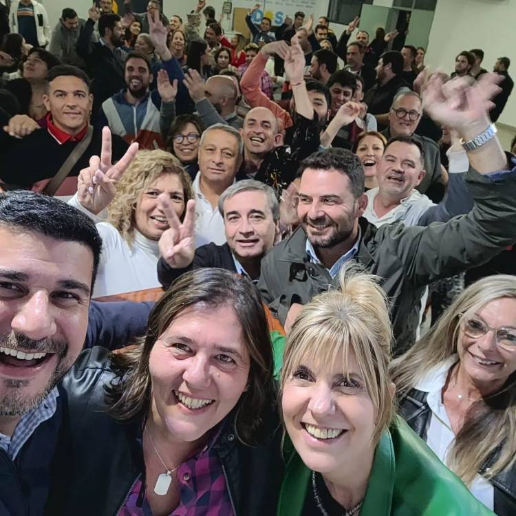 Marcos Cleri y Alejandra Obeid encabezan las listas de Unidad Ciudadana para gobernar Santa Fe