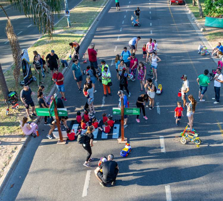 El Día de las Infancias se celebra en Calle Recreativa