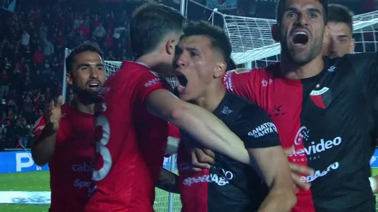 Colón venció a Central y dejó la zona del descenso