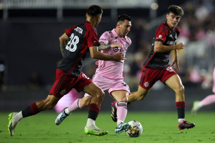 Messi se lesionó, pero Inter Miami goleó a Toronto