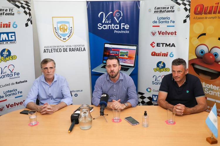 La Provincia acompañó la presentación de la tercera fecha de la Copa de Oro del Turismo Carretera