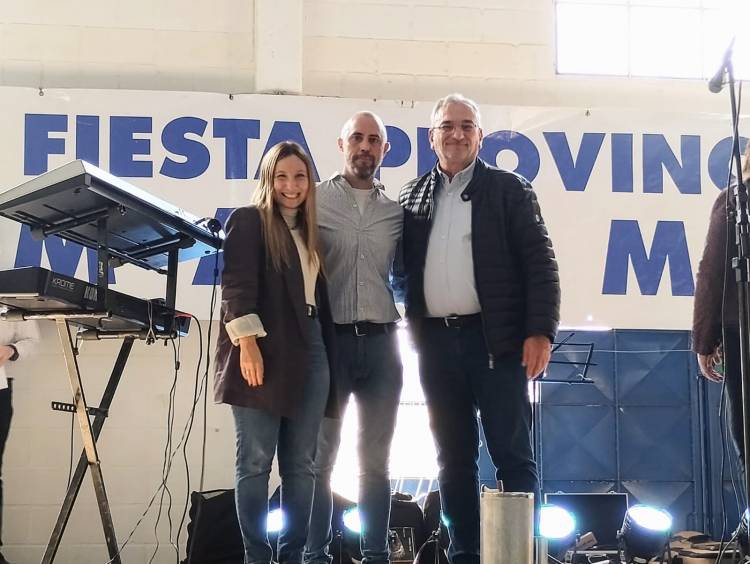 Calvo acompaño al Club Argentino y la Comuna de Vila en una nueva edición de la Fiesta Provincial del Matambre