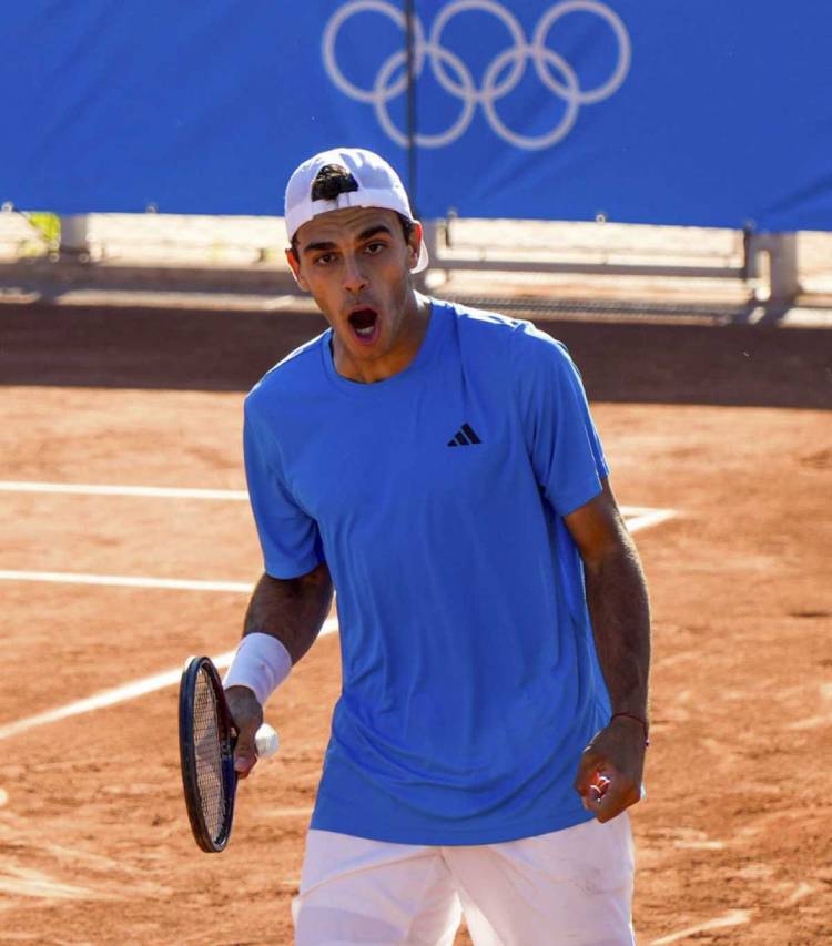 Triunfo de Cerúndolo ante el francés Humbert y está en octavos de final