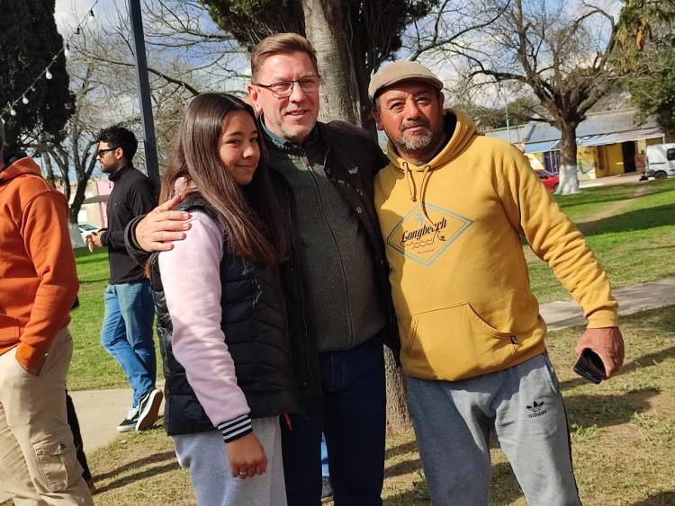 Borla participó del festejo de los 158 años de Cayastacito