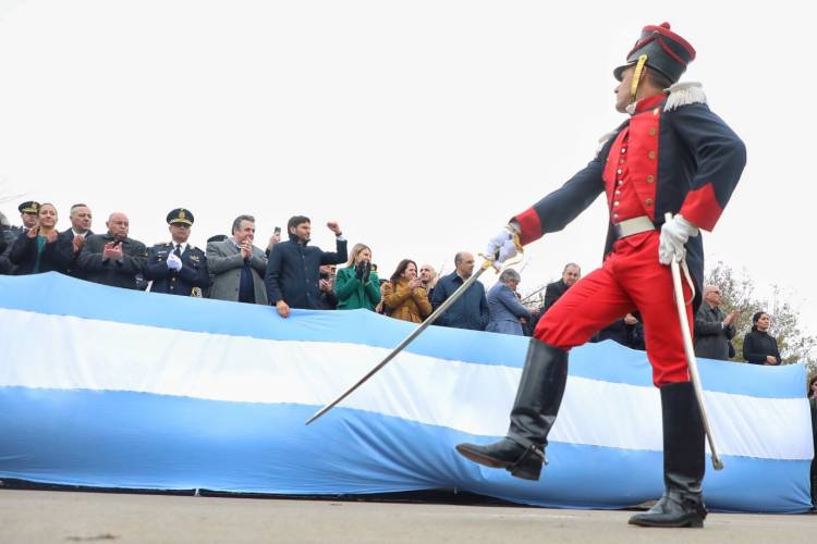 Provincia distinguió al personal policial que se destacó en el cumplimiento de su deber