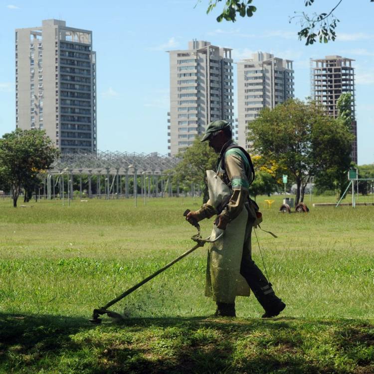 Continúan los trabajos de desmalezamiento y limpieza previstos para esta semana