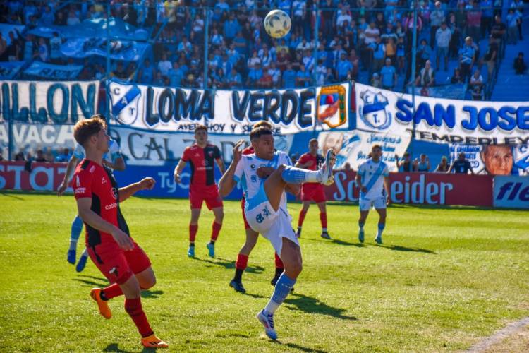 Otra pobre producción de Colón, termino en otra derrota de visitante